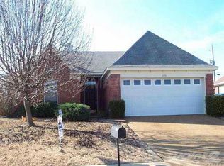 3799 Walden Meadow Dr, Bartlett, TN 38135