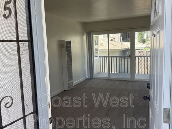381 Oak Ave APT 5