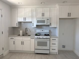857 S Idyllwild Ave #2, Rialto, CA 92376