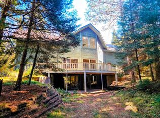 6181 Pine Lake Rd, Rhinelander, WI 54501