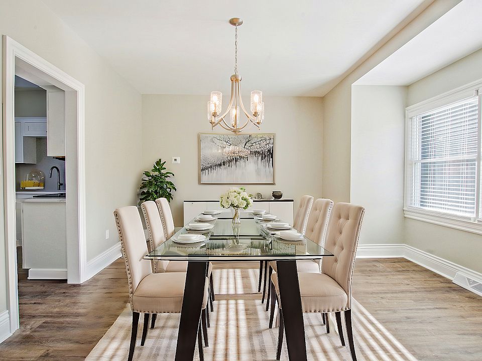 Dining Room-(note: shown for staging purposes only. Apartment is not furnished).