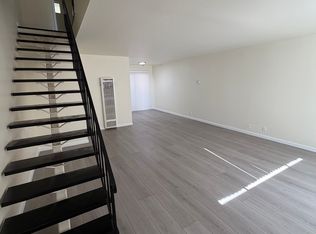 1040 2nd St #5, Novato, CA 94945