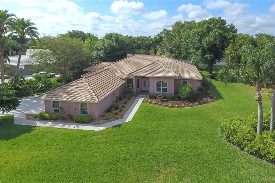 1st image of 8477 Turnberry Cir