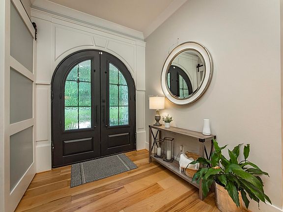 3rd image of 29 Woody Ln
