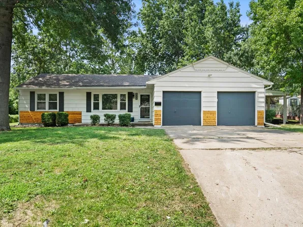 8004 Tennessee Ave, Raytown, MO 64138