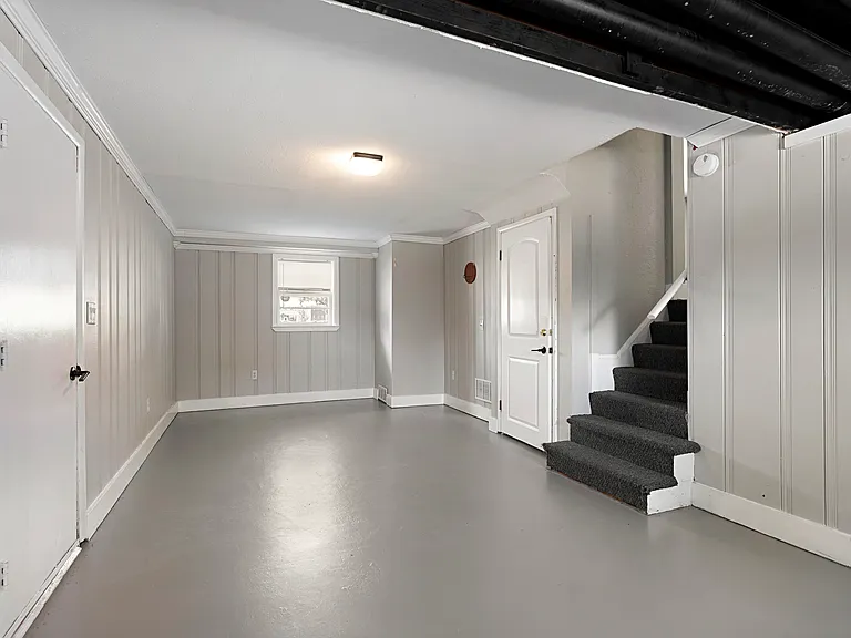 209 Garden Rd — Photo 29