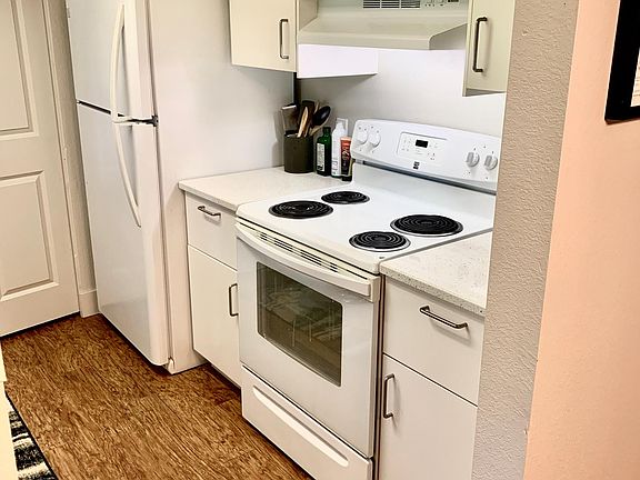 3rd image of 4791 S Kings Row Dr APT 29