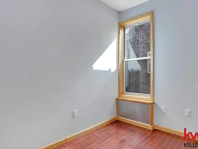 59-06 Catalpa Ave #3 — Photo 4