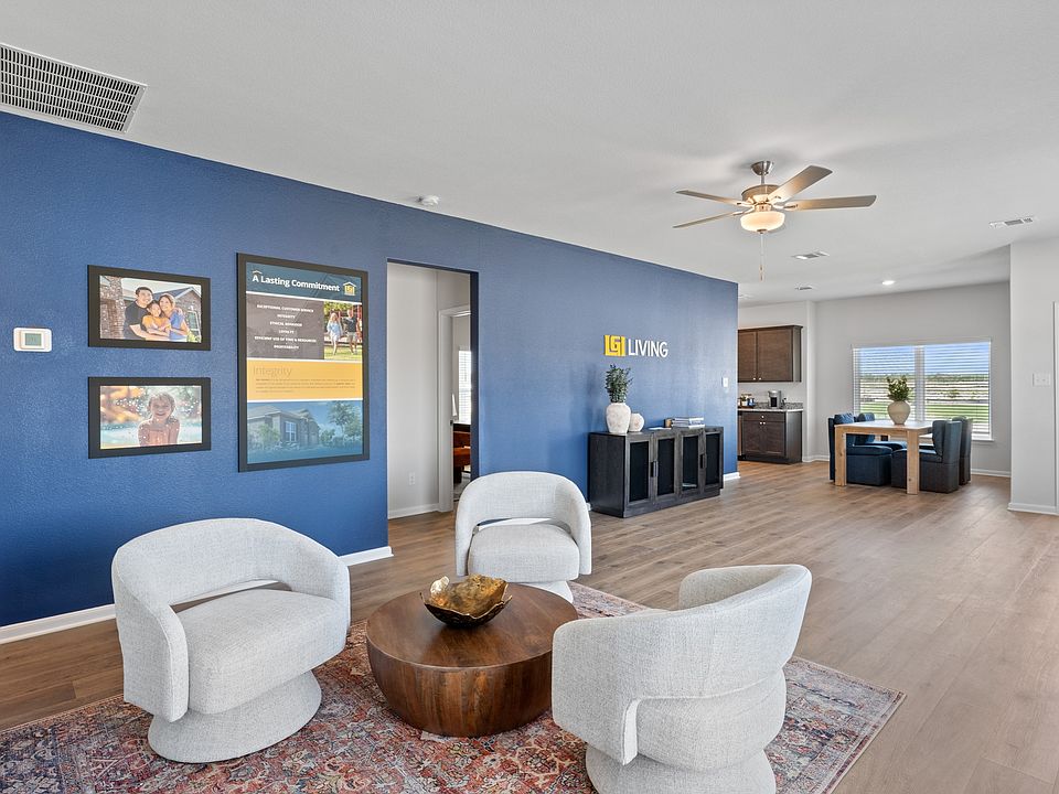 2nd image of 117 Magnolia Blvd