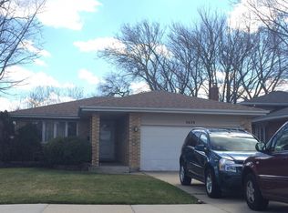 5639 Murray Dr, Berkeley, IL 60163