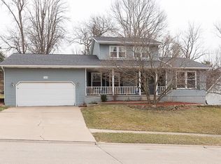 3518 33rd Street Ct, Moline, IL 61265