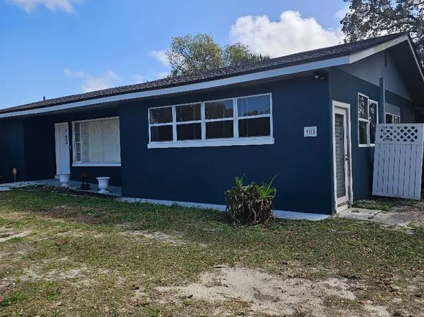 905 5th Pl #A, Vero Beach, FL 32962