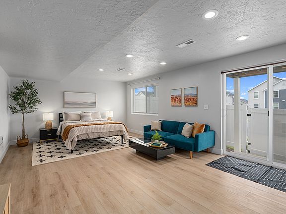 4th image of 14549 S Juniper Shade Dr