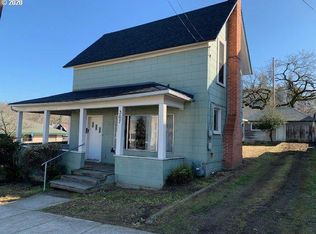 367 SE Fowler St, Roseburg, OR 97470