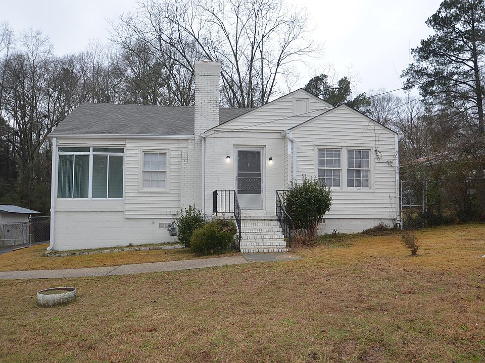 1st image of 444 Plaza Dr