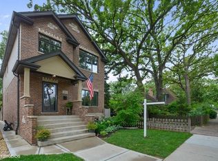 2625 W 104th St, Evergreen Park, IL 60655