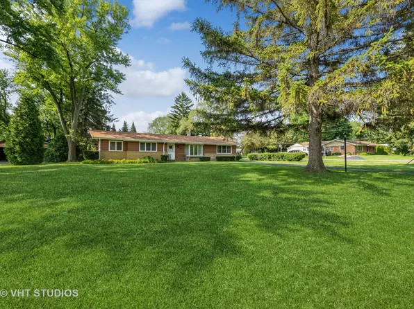 3891 Emerson Ave, Rolling Meadows, IL 60008