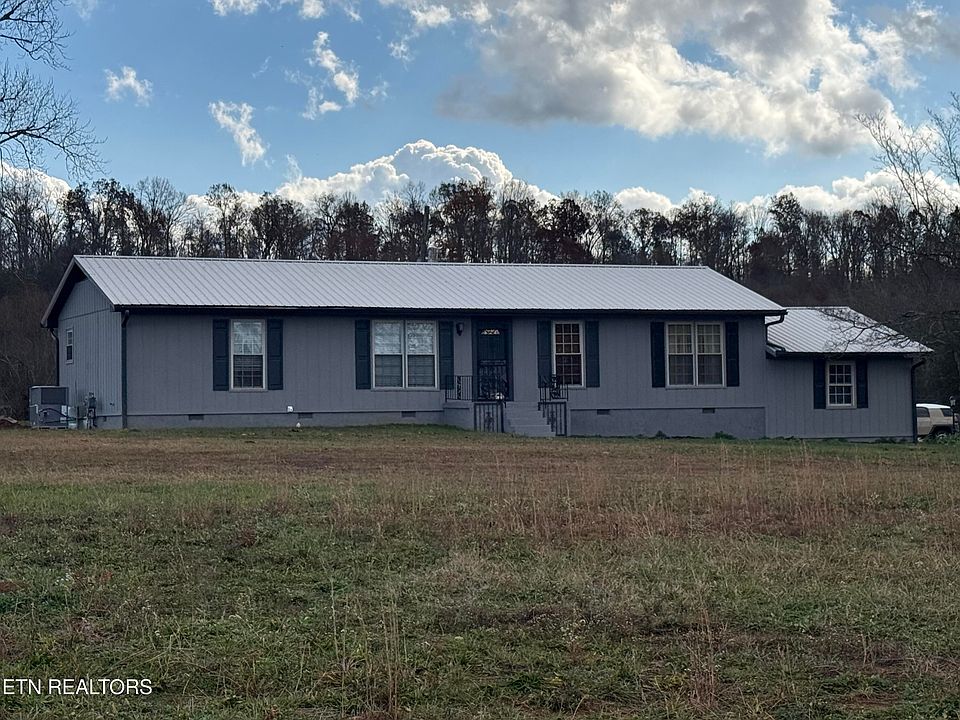 1st image of 1195 Smith Valley Rd