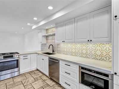 334 Tours Ln, Costa Mesa, CA, 92627