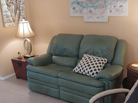 5th image of 13446 Heald Ln APT 11B