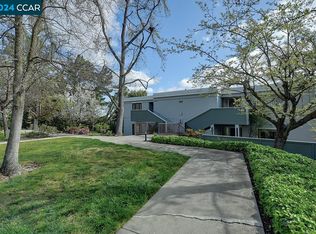 1332 Rockledge Ln APT 4, Walnut Creek, CA 94595