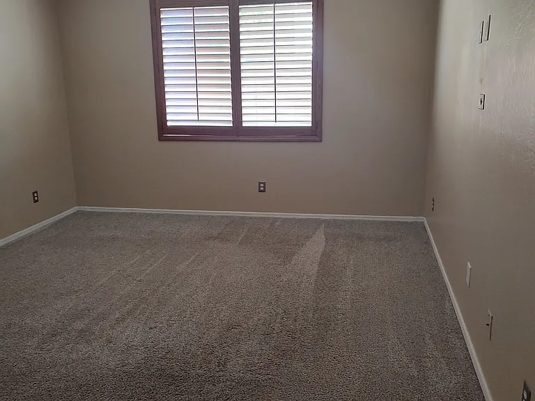 7017 W Saint Catherine Ave — Photo 12