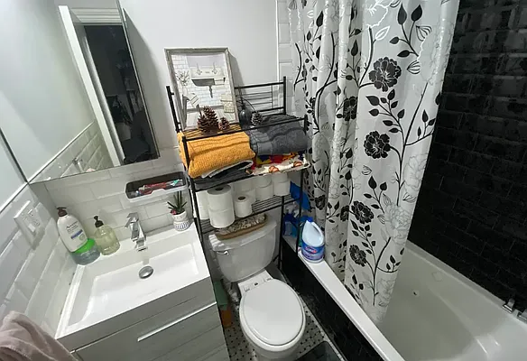 Rented by Yup Realty LLC | media 9