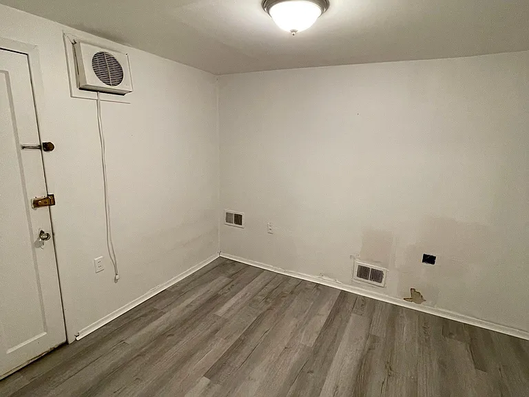 877 Ludlow Ave #5 — Photo 25