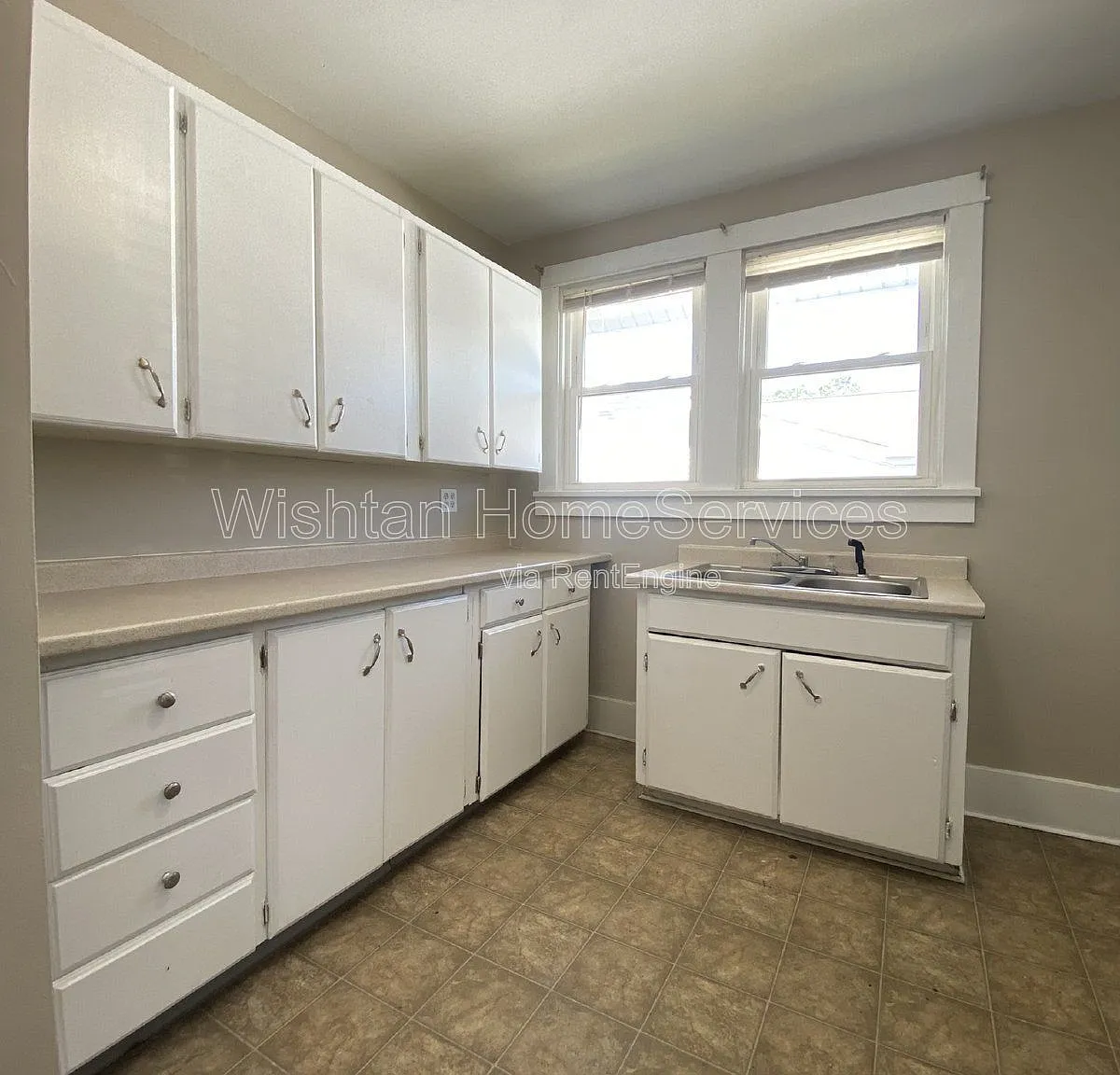 3 bed, 2.0 bath, 1032 sqft, $950 — Photo 3