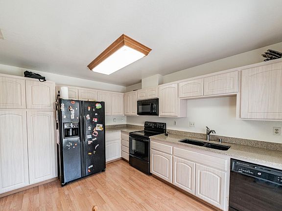 5th image of 707 Zumwalt Ln