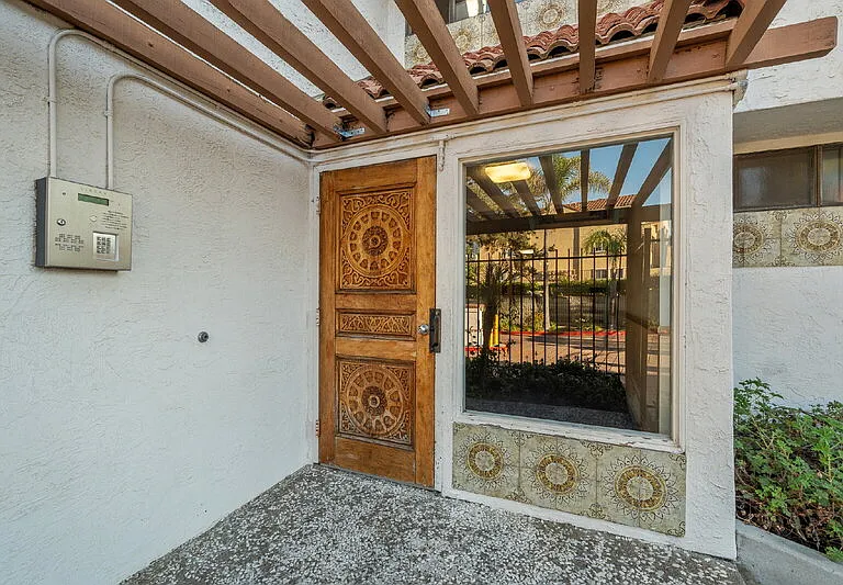 8308 Regents Rd #2E — Photo 25