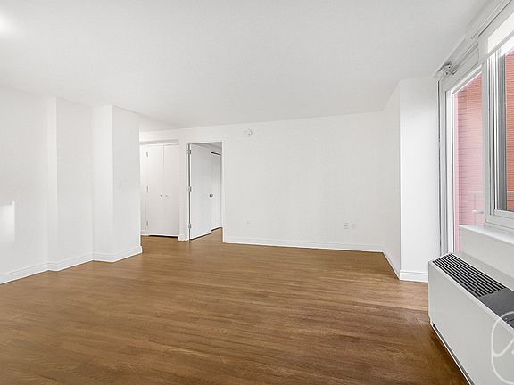 5th image of 60 W 23rd St APT 543