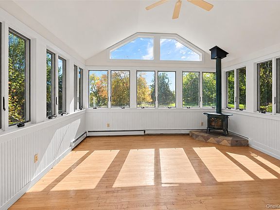 3rd image of 18 Mackey Road