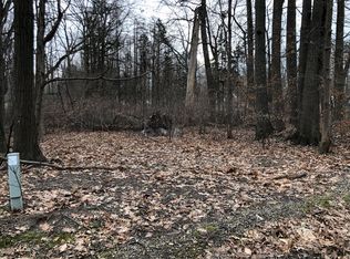 5479 Wood St, Coloma, MI 49038