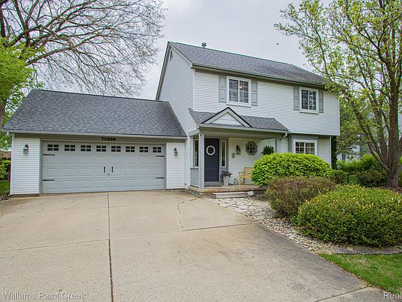2nd image of 70696 Mellen St