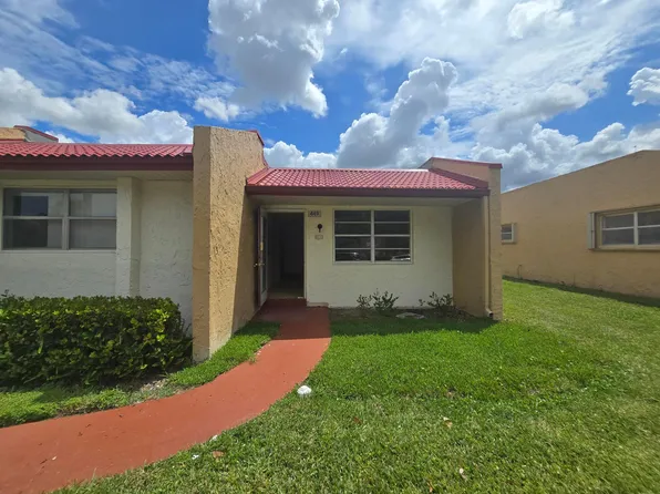 449 Lake Helen Drive, West Palm Beach, FL 33411