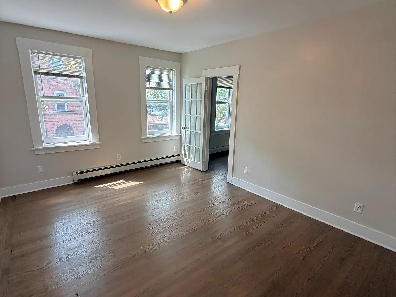 2 bed, 800 sqft, $1,995 — Photo 3