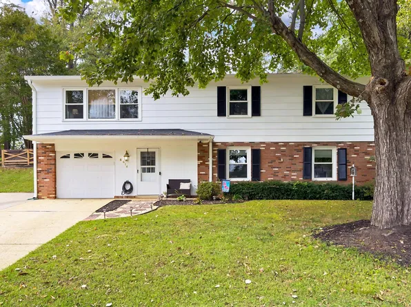 8614 Arley Dr, Springfield, VA 22152