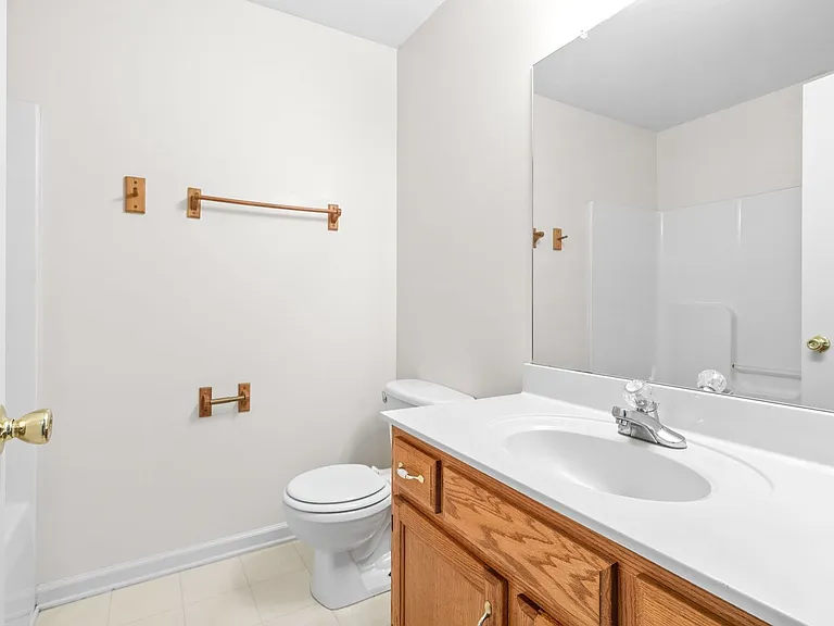 Needmore Road-630-694 — Photo 18