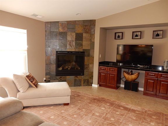 2nd image of 160 Grand Canyon Dr
