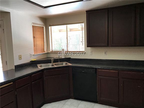 5th image of 7113 Lodge Cir