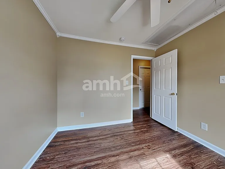 205 N Fuquay Springs Ave — Photo 20