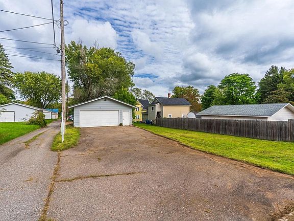 5th image of 506 ELM STREET #GARAGE Vacant