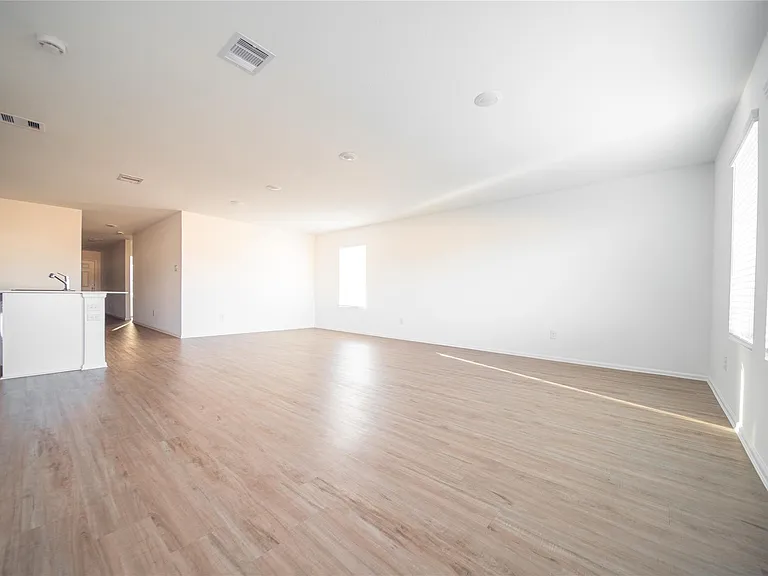 9126 Harvest Steel Dr — Photo 4
