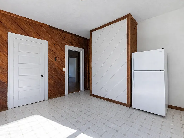 911 N Fountain Ave #2 — Photo 5