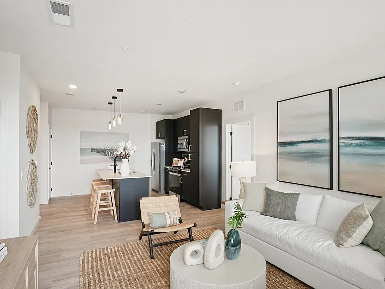 The Centro Apartments — Photo 46