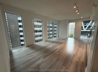 238 Simcoe St #804-C01, Toronto, ON M5T 0E2