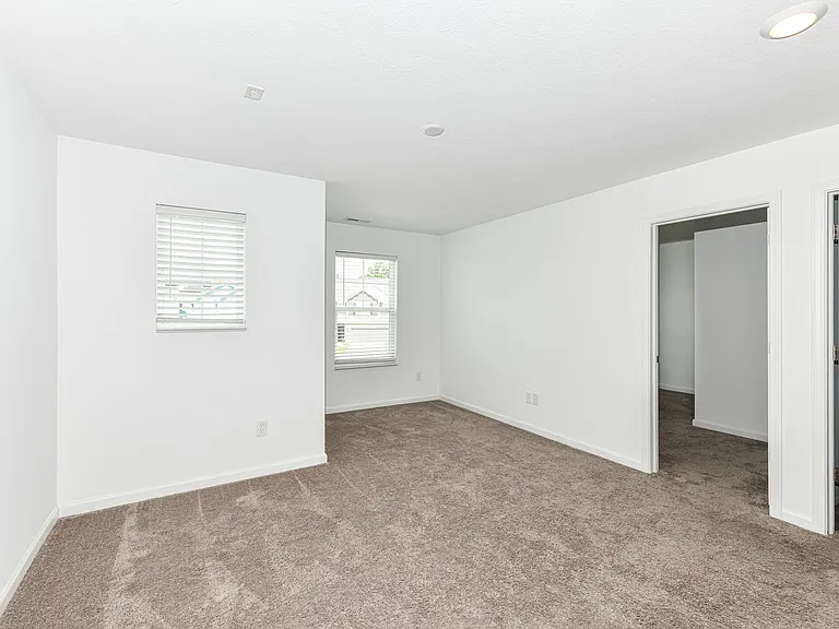 5051 Maywood Dr — Photo 24