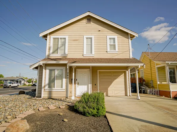 203 Maple St, Livermore, CA 94550
