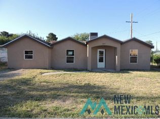 2512 Arkansas St, Carlsbad, NM 88220
